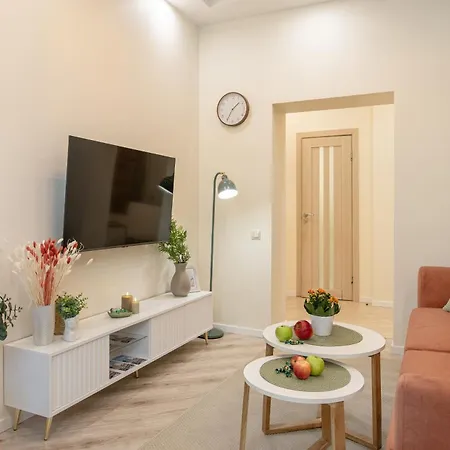 Park View Old Town Apartment *